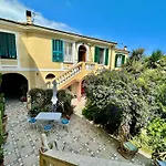 Villa Angelina Holiday Homes I Casa Glicine I 5 Minuti A Piedi Dalle Spiagge I Giardino I Parcheggio Privato Apartment Vallecrosia
