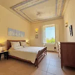 Villa Angelina Holiday Homes I Casa Glicine I 5 Minuti A Piedi Dalle Spiagge I Giardino I Parcheggio Privato Apartment Vallecrosia
