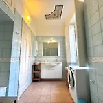 Villa Angelina Holiday Homes I Casa Glicine I 5 Minuti A Piedi Dalle Spiagge I Giardino I Parcheggio Privato * Vallecrosia