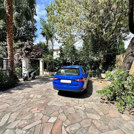 Apartment Angelina Homes I Casa Glicine I 5 Minuti A Piedi Dalle Spiagge I Giardino I Parcheggio Privato