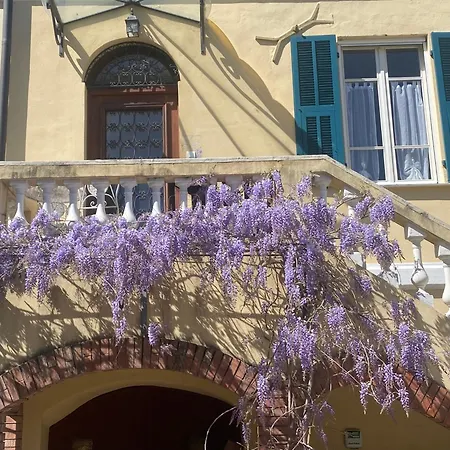 Apartment Angelina Homes I Casa Glicine I 5 Minuti A Piedi Dalle Spiagge I Giardino I Parcheggio Privato