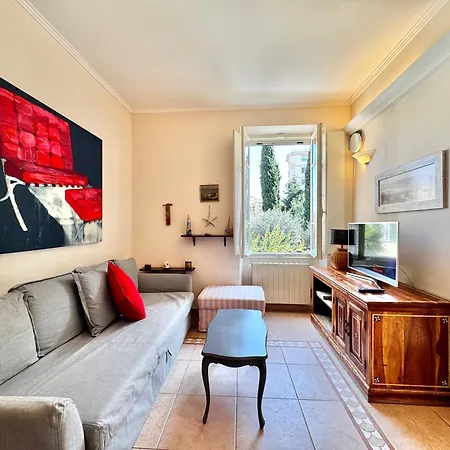 Villa Angelina Holiday Homes I Casa Glicine I 5 Minuti A Piedi Dalle Spiagge I Giardino I Parcheggio Privato * Vallecrosia
