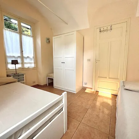 Angelina Homes I Casa Glicine I 5 Minuti A Piedi Dalle Spiagge I Giardino I Parcheggio Privato *