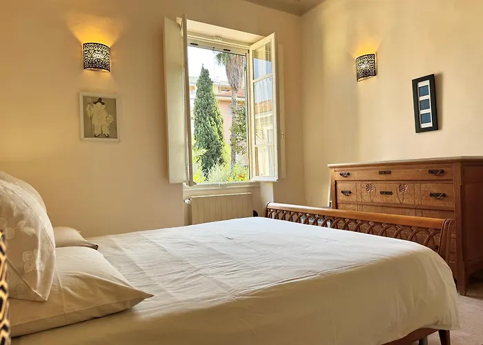 Angelina Homes I Casa Glicine I 5 Minuti A Piedi Dalle Spiagge I Giardino I Parcheggio Privato