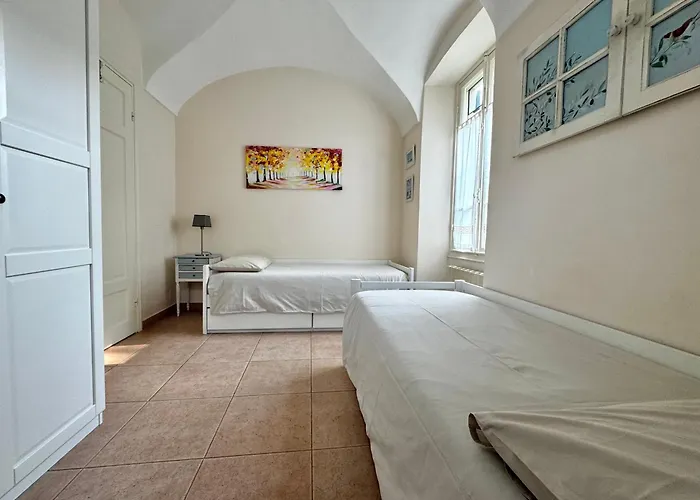 Angelina Homes I Casa Glicine I 5 Minuti A Piedi Dalle Spiagge I Giardino I Parcheggio Privato ולקרוסיה