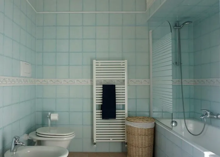 Angelina Homes I Casa Glicine I 5 Minuti A Piedi Dalle Spiagge I Giardino I Parcheggio Privato Lägenhet Vallecrosia